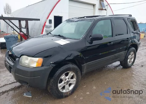 2004 Ford Escape Xlt z USA, uszkodzony, nr VIN 1FMCU93104KA31071